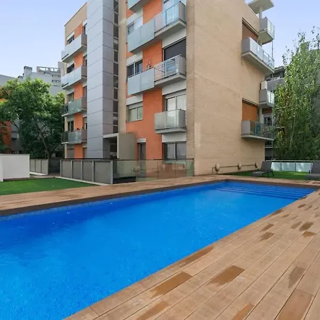 Modern Spacious 3-bedroom With Pool Near * برشلونة